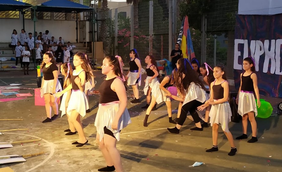 מופע של ילדים