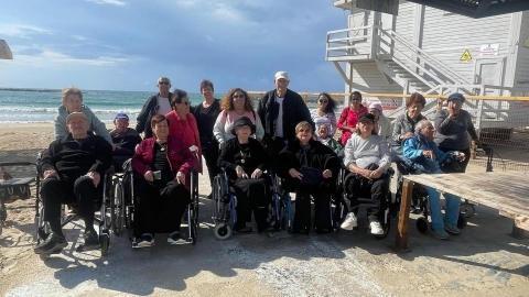 טיול מונגש לגמלאים