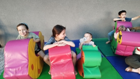 חוגגים פורים עם המשפחות המגוייסות