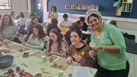 סדנת כלניות מחמר