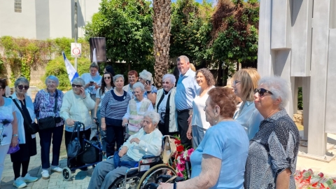 יום הניצחון על גרמניה הנאצית בגבעת שמואל 5.jpg