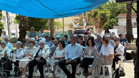 יום הניצחון על גרמניה הנאצית בגבעת שמואל 9.jpg