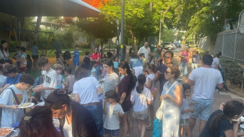 שבועות קהילתי ברמת אילן 7.jpg