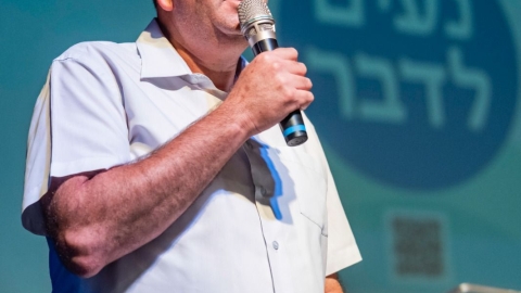 ראש העיר יוסי ברודני.jpg
