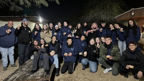 מחלקת הנוער מחלקת סופגניות 1.jpg