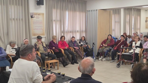 לזכור ולא לשכוח בסימן המשפחה היהודית 3.jpg