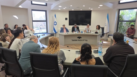 מפגש עדות אברהם רון (2).jpeg
