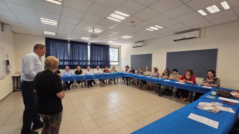 כיתת הוותיקים בעיר מסכמת שנת לימודים 1.jpg