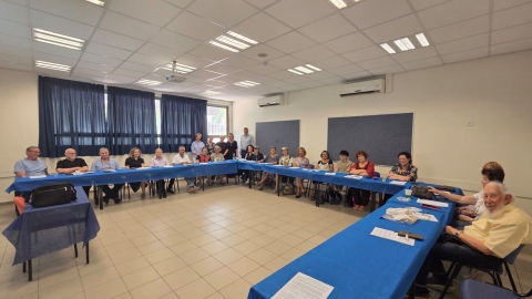 כיתת הוותיקים בעיר מסכמת שנת לימודים 4.jpg